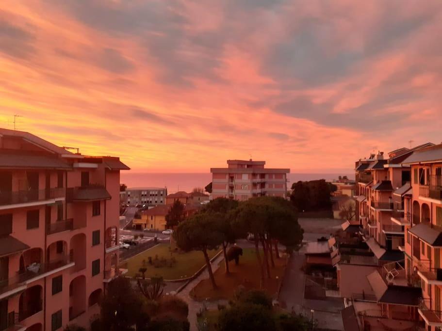 Andora Fronte Mare Apartment Exterior photo